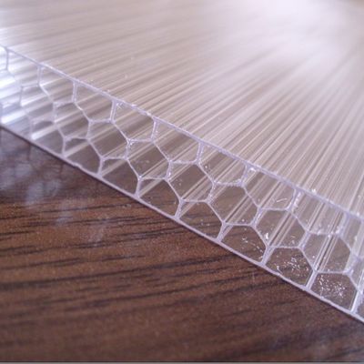 3mm-20mm Moderno Design PC Multilayer Honeycomb Sheet per l'architettura e la costruzione contro le forti piogge