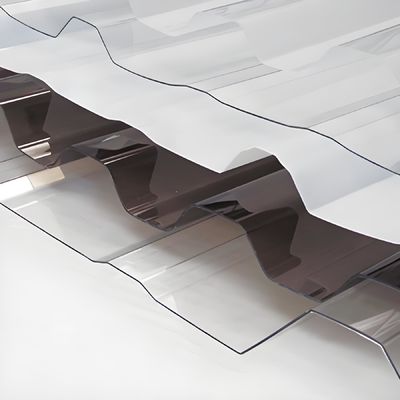 Pannello di copertura in policarbonato ondulato leggero resistente ai raggi UV per soluzioni di copertura residenziale commerciale