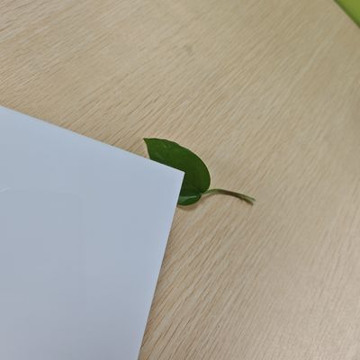 Un buon prezzo. Fogli di plastica di polistirolo di alta durata per display al dettaglio segnali pubblicitari e imballaggi protettivi in linea