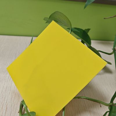 Lastra piena in policarbonato giallo traslucido protetta dai raggi UV per lightbox, colore duraturo e resistenza agli agenti atmosferici