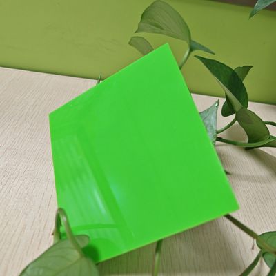 Fogli solidi opachi di policarbonato verde di alta resistenza non trasparente 100% materiale vergine