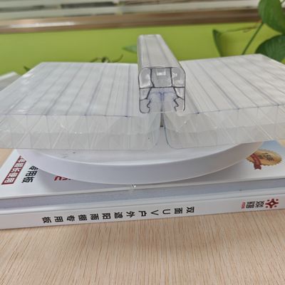 Lastra in policarbonato X-Profile U-Lock - Copertura per tetti resistente agli urti con rivestimento UV