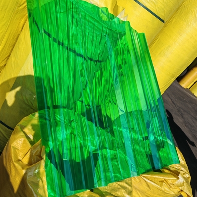 Policarbonato di plastica verde resistente a corrosioni con foglio resistente alle intemperie per te tetto e baldacchino