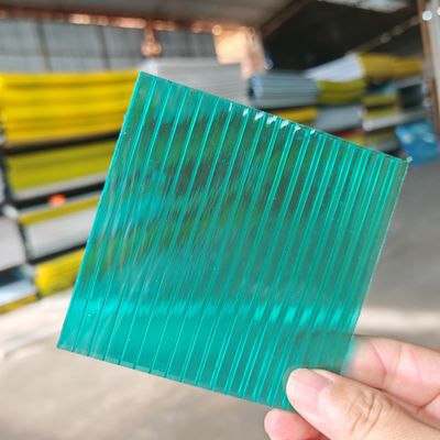 Tettoia per tenda da sole con copertura in policarbonato verde da 6 mm, 2.1*5.8 m, secondo le esigenze del cliente